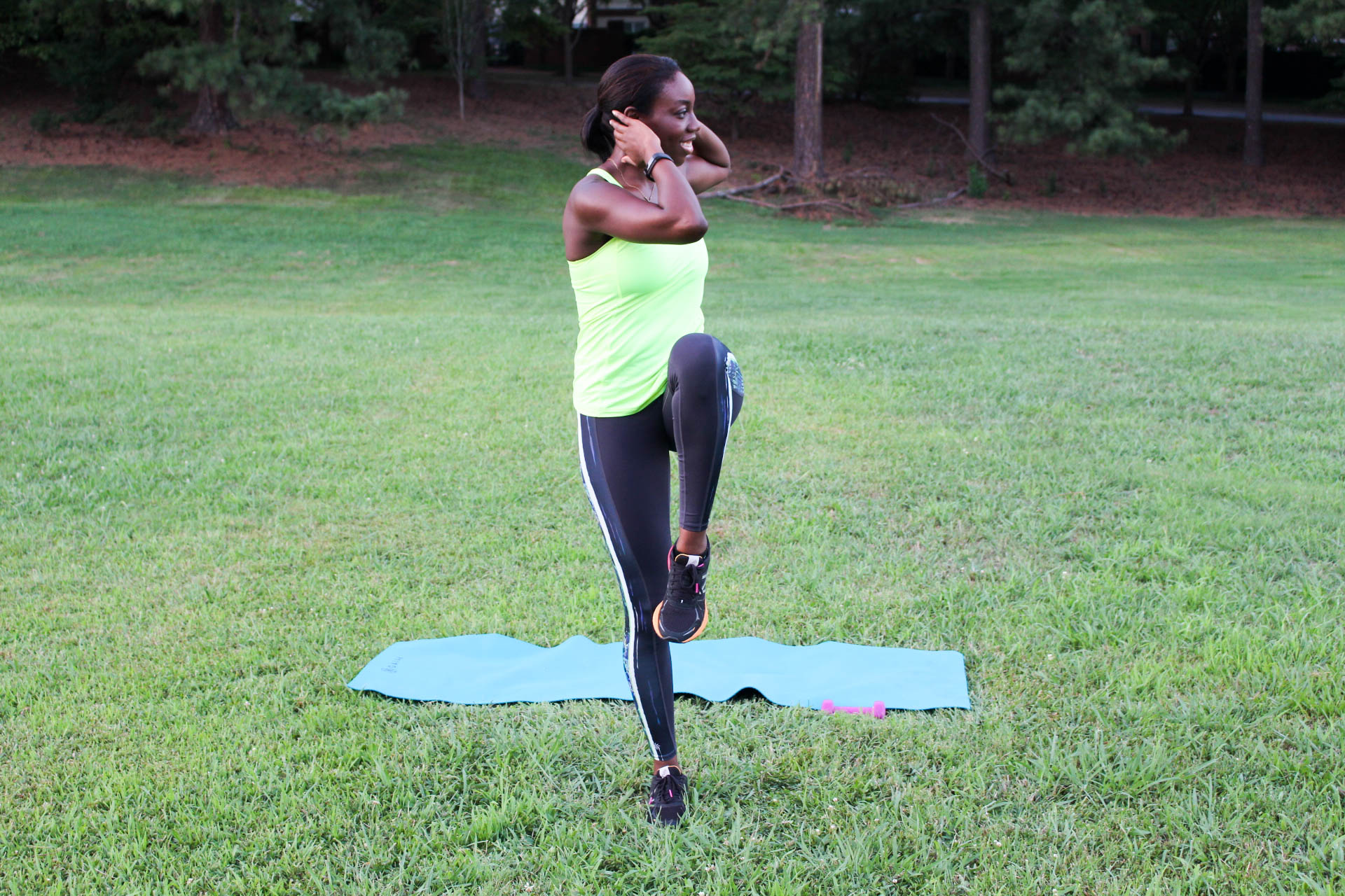 Squat to Standing Abs Crunch