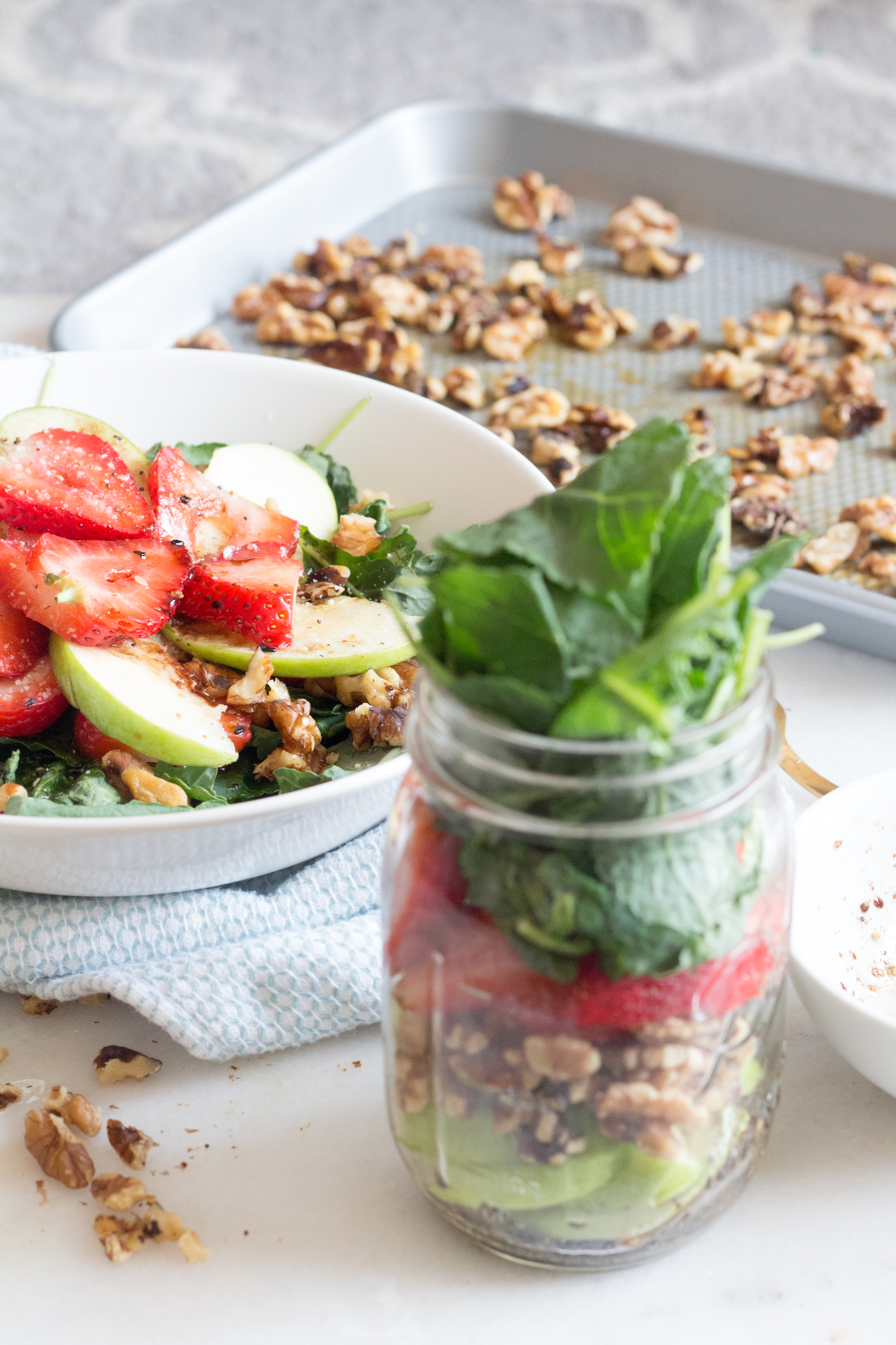 easy, 15-minute strawberry balsamic walnut salad