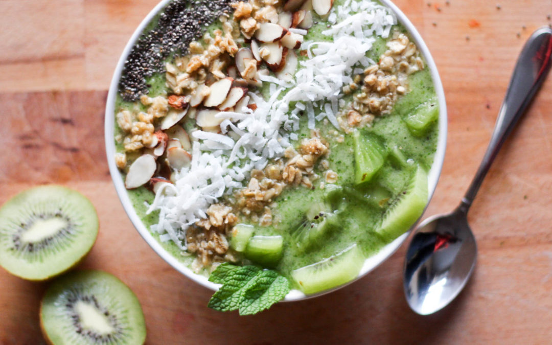 Kiwi Mint Smoothie Bowl