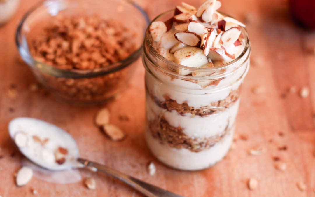 Delicious Apple Cinnamon Crunch Parfait